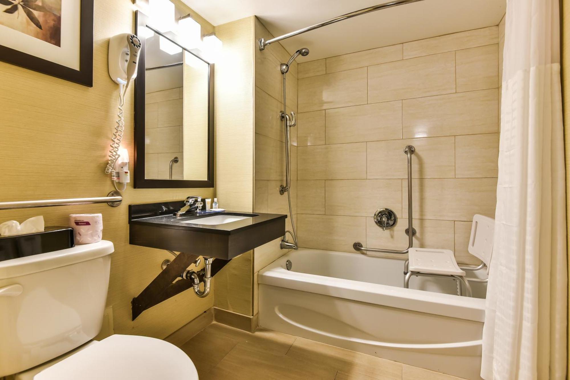 Comfort Inn Windsor Esterno foto