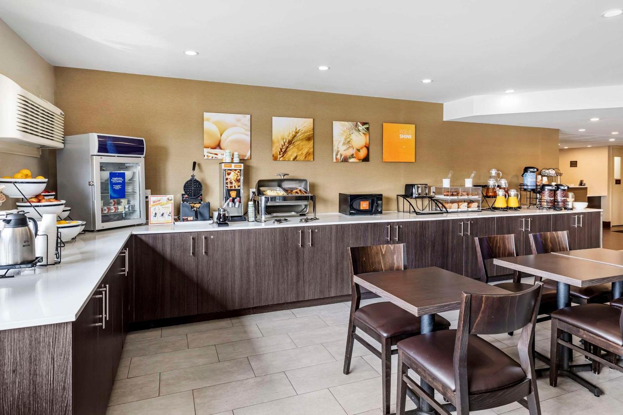 Comfort Inn Windsor Esterno foto