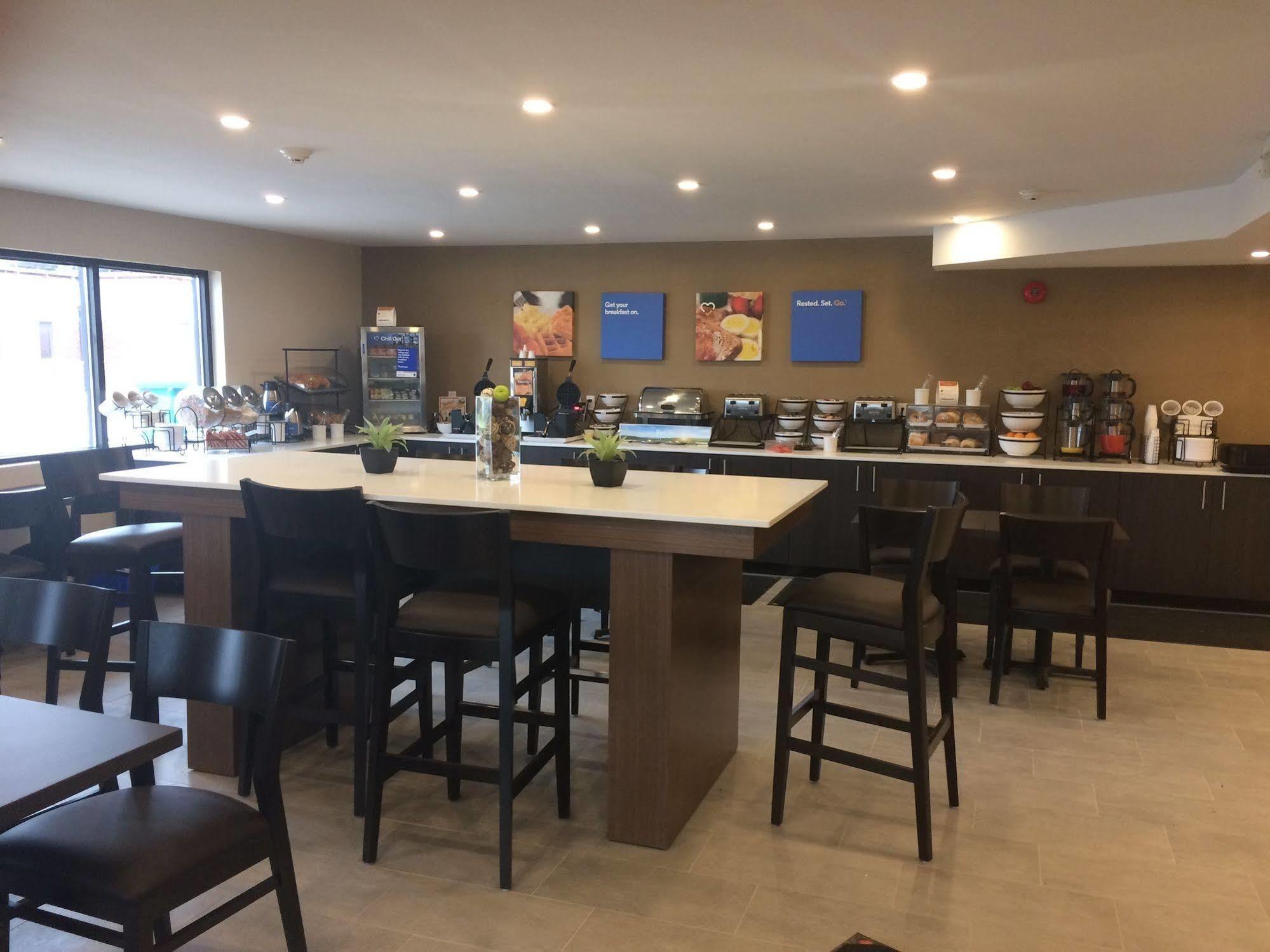 Comfort Inn Windsor Esterno foto